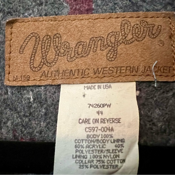 Wrangler denim jacket, fully flannel-lined. Men’s 44, new without tags. - Picture 5 of 5